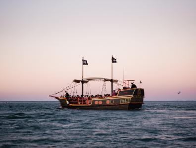 Pirate Ship Mandurah Sunset cruise